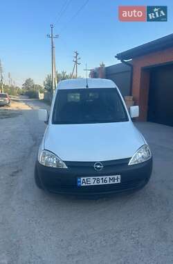 Мінівен Opel Combo 2005 в Дніпрі