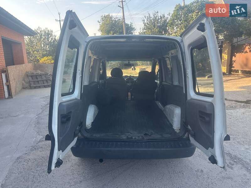 Мінівен Opel Combo 2005 в Дніпрі