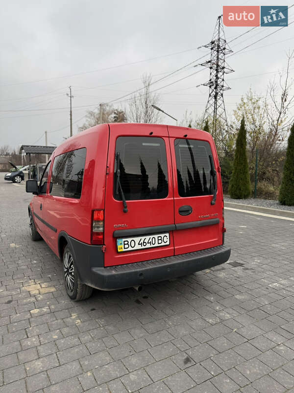 Минивэн Opel Combo 2003 в Почаеве