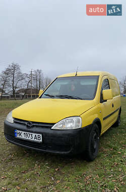 Минивэн Opel Combo 2011 в Ивано-Франковске