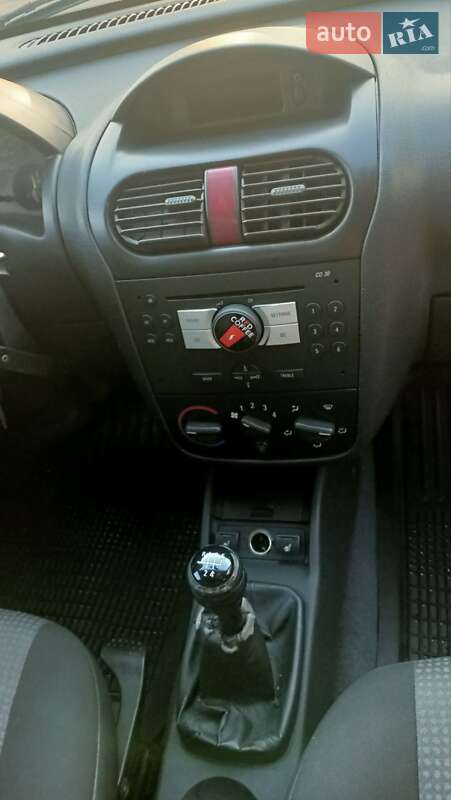 Вантажний фургон Opel Combo 2007 в Дніпрі