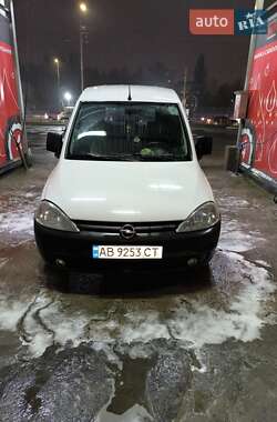 Минивэн Opel Combo 2002 в Киеве