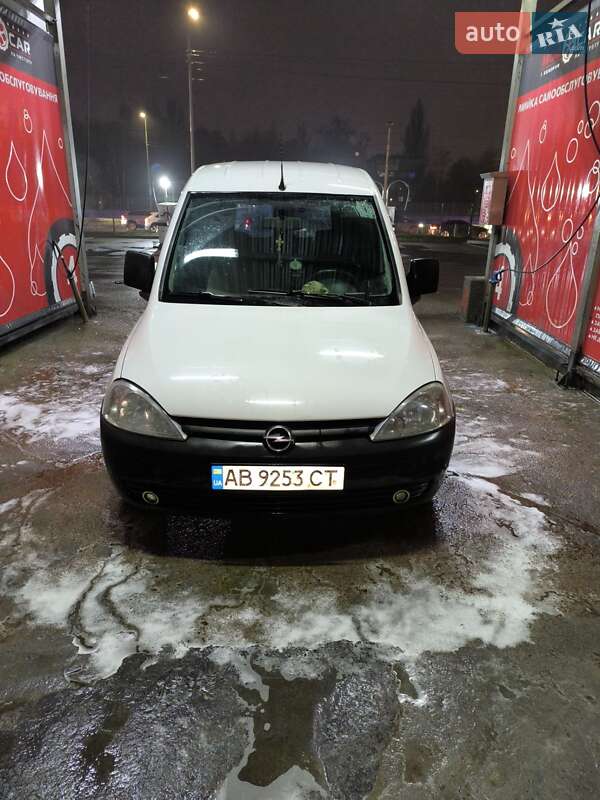 Минивэн Opel Combo 2002 в Киеве фото Минивэн Opel Combo 2002 в Киеве