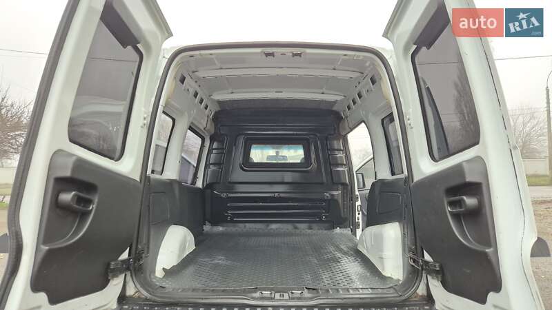 Вантажний фургон Opel Combo 2011 в Черкасах