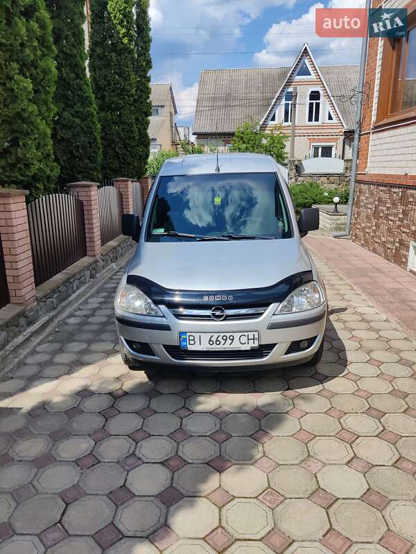 Opel Combo 2008