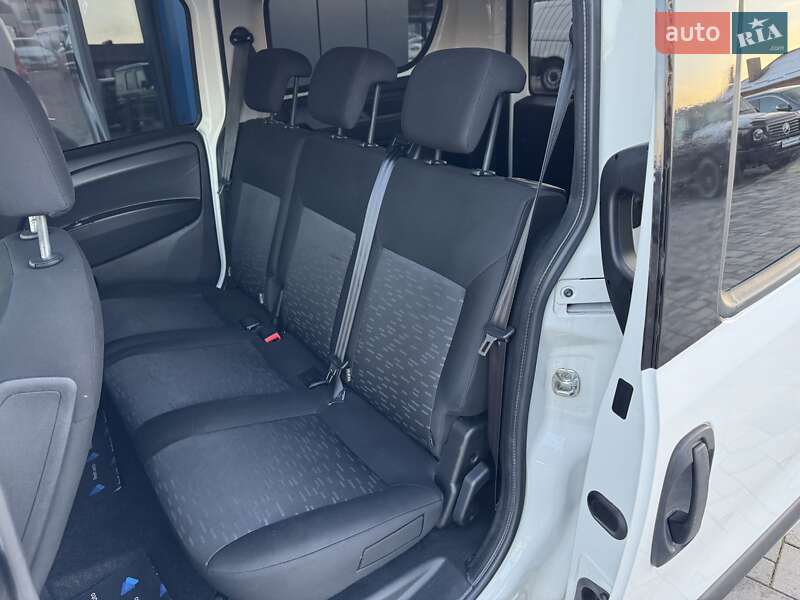 Минивэн Opel Combo 2018 в Ровно