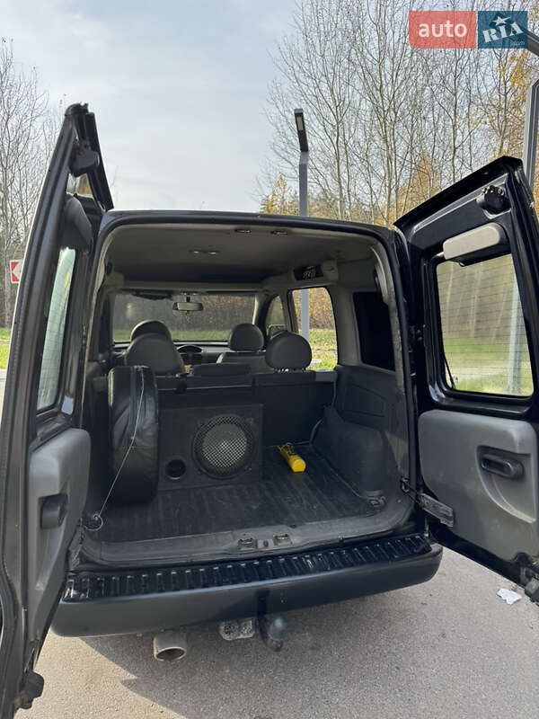 Минивэн Opel Combo 2005 в Киеве