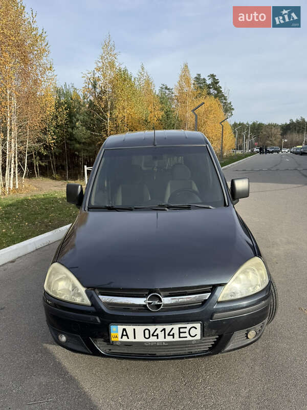 Opel Combo 2005