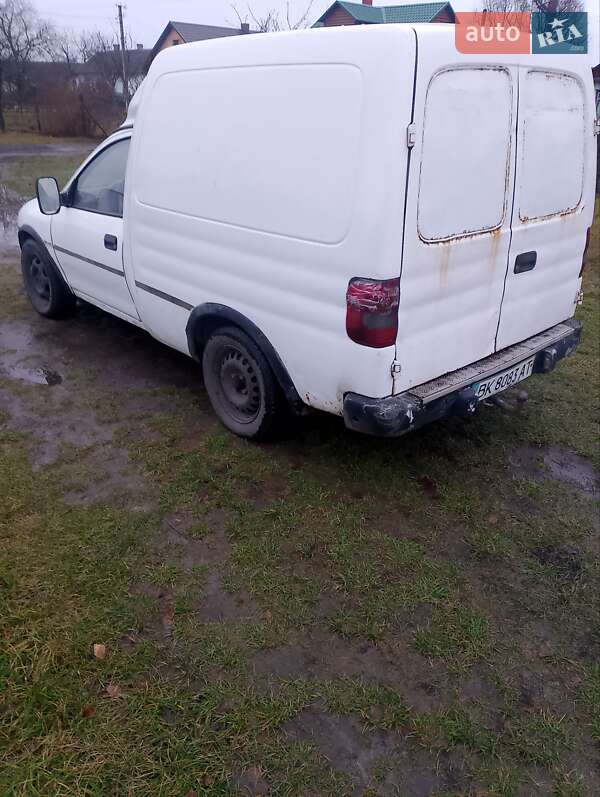Вантажний фургон Opel Combo 1996 в Немовичах