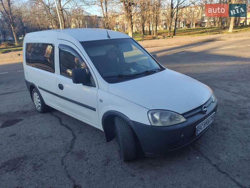 Мінівен Opel Combo 2006 в Шептицькому