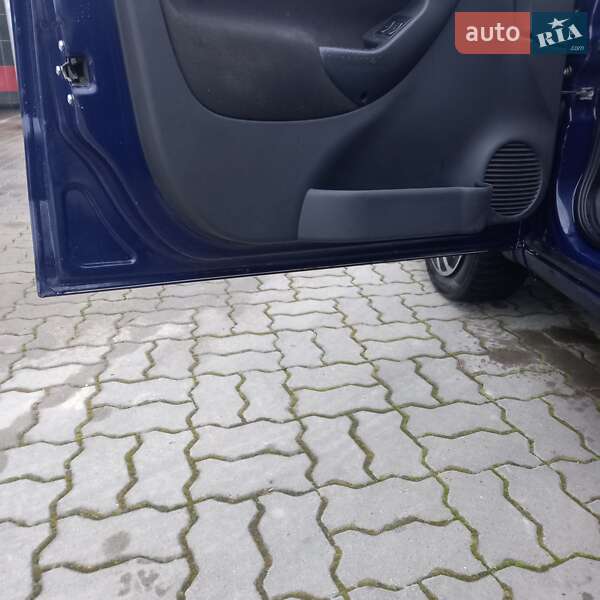 Минивэн Opel Combo 2008 в Стрые