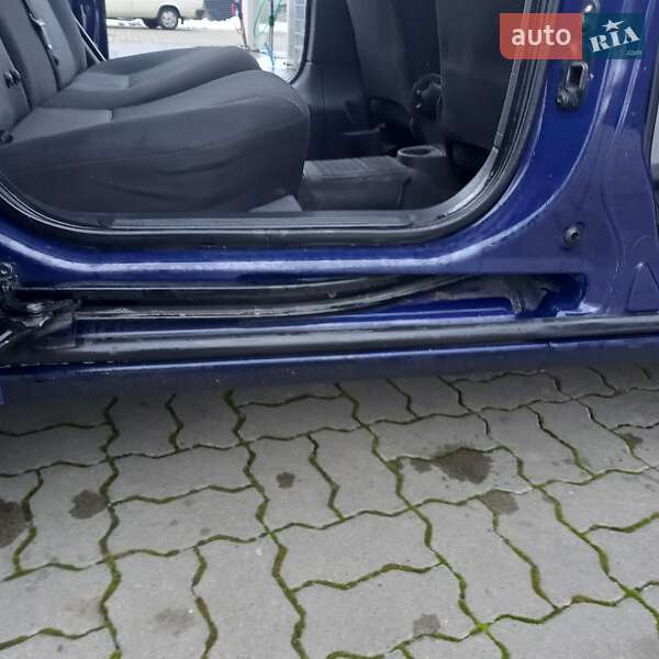 Минивэн Opel Combo 2008 в Стрые