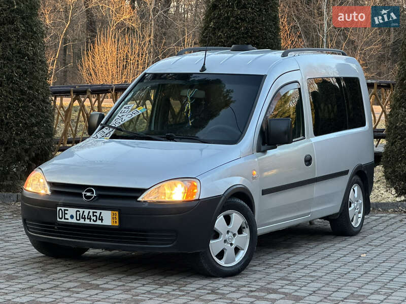Мінівен Opel Combo 2006 в Дрогобичі фото 14 Мінівен Opel Combo 2006 в Дрогобичі