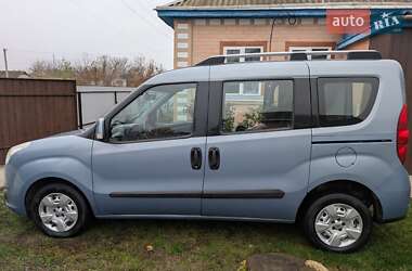 Минивэн Opel Combo 2011 в Черкассах