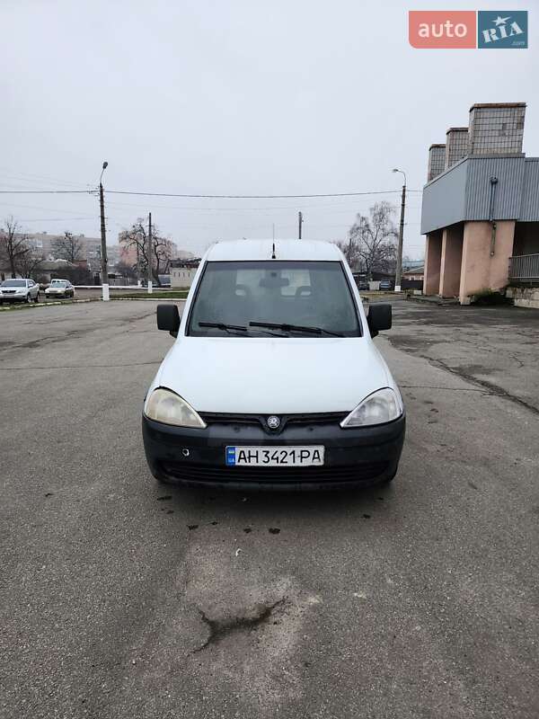 Opel Combo 2005