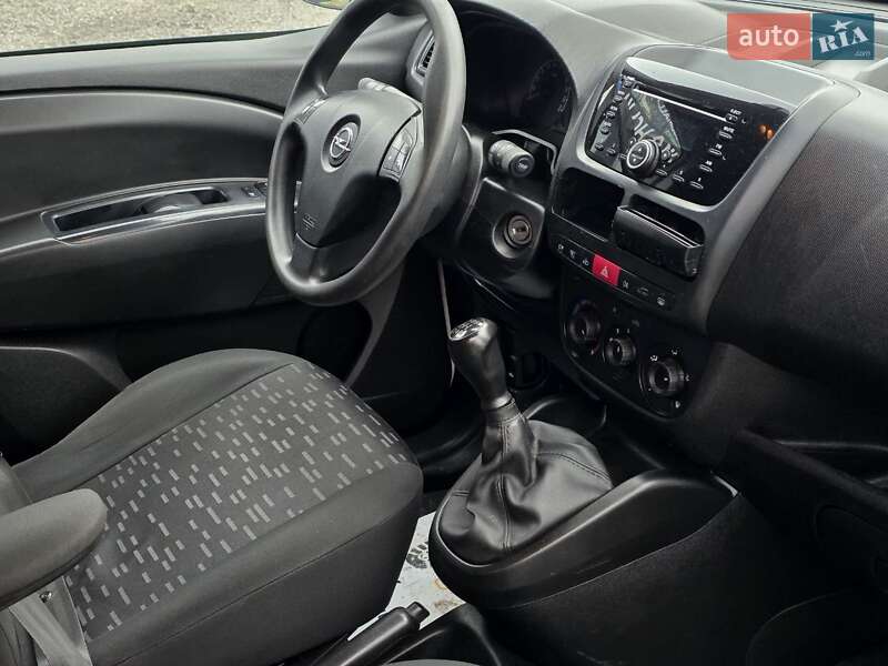 Вантажний фургон Opel Combo 2018 в Тернополі фото 19 Вантажний фургон Opel Combo 2018 в Тернополі