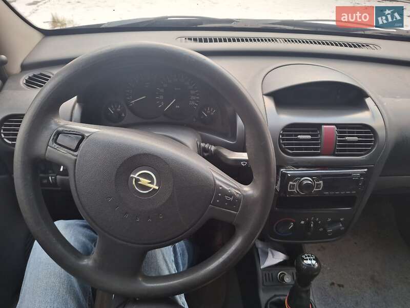 Вантажівка Opel Combo 2003 в Івано-Франківську