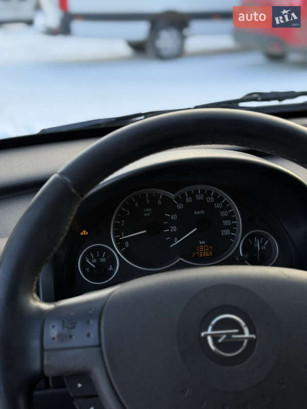 Минивэн Opel Combo 2007 в Микулинцах