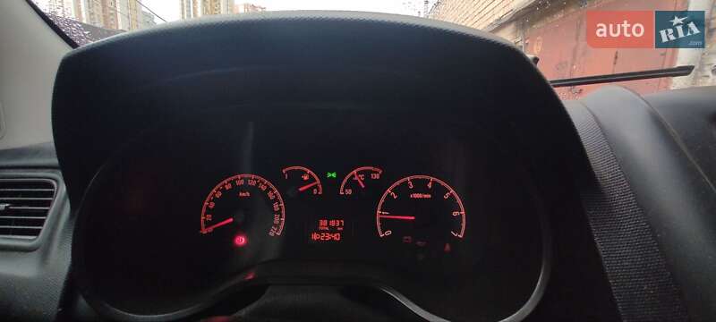 Грузовой фургон Opel Combo 2012 в Киеве фото 11 Грузовой фургон Opel Combo 2012 в Киеве