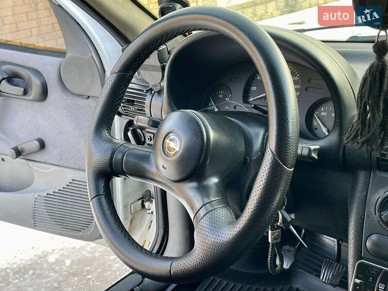 Грузовой фургон Opel Combo 1999 в Ивано-Франковске фото 18 Грузовой фургон Opel Combo 1999 в Ивано-Франковске