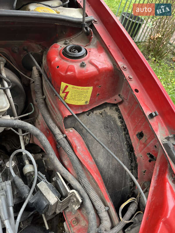 Грузовой фургон Opel Combo 1995 в Львове