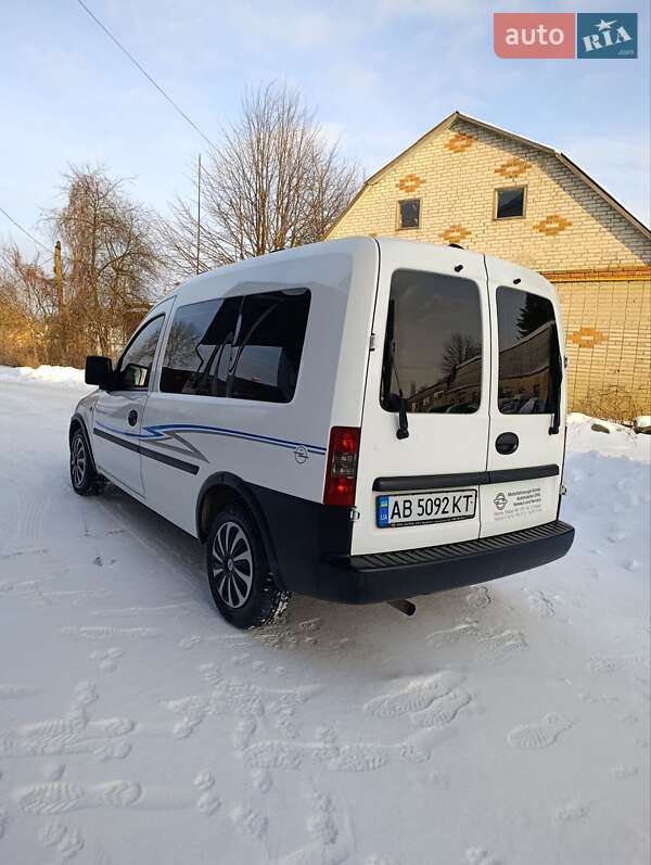 Минивэн Opel Combo 2006 в Хмельнике