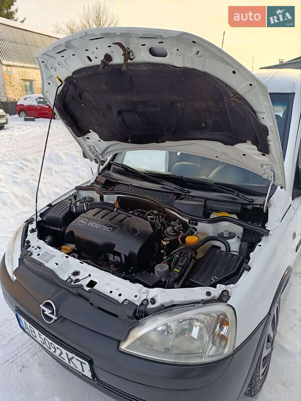 Минивэн Opel Combo 2006 в Хмельнике