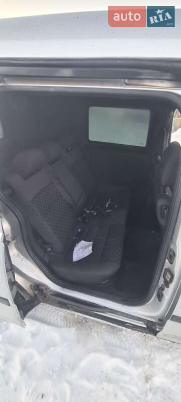 Минивэн Opel Combo 2006 в Маневичах