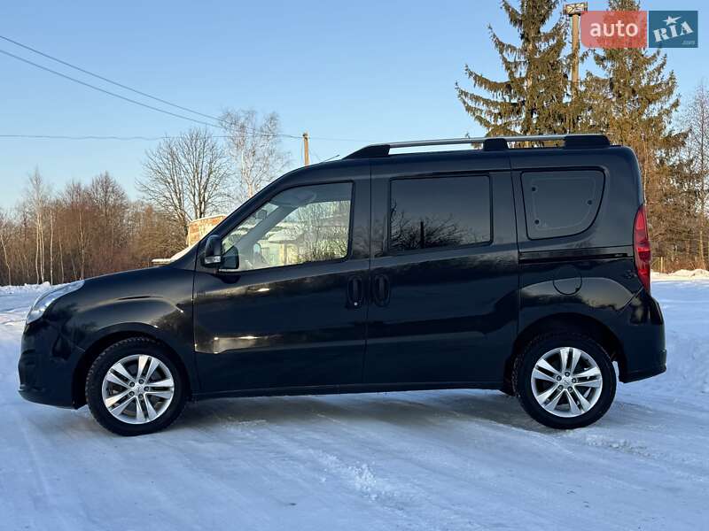Мінівен Opel Combo 2012 в Трускавці