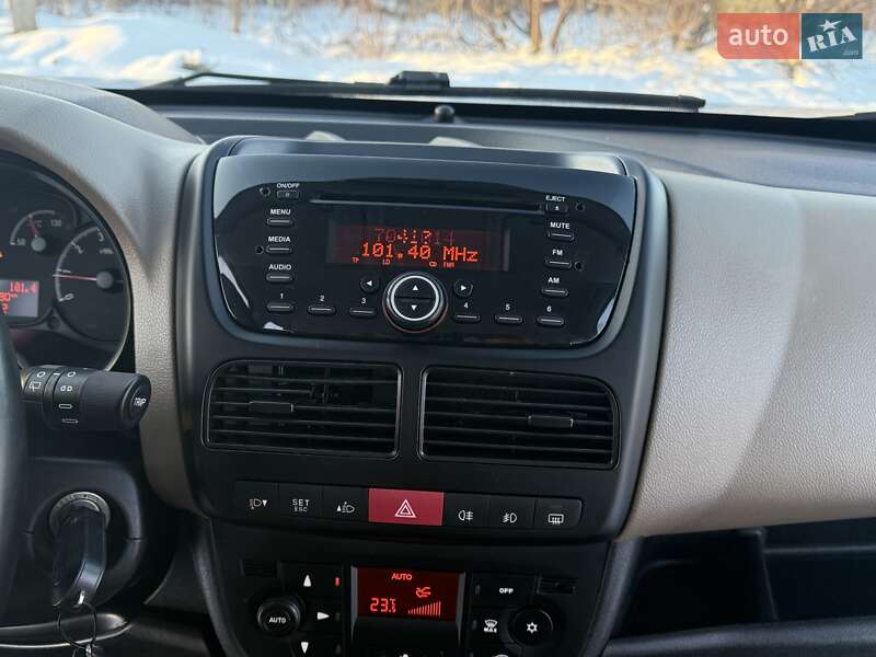 Мінівен Opel Combo 2012 в Трускавці