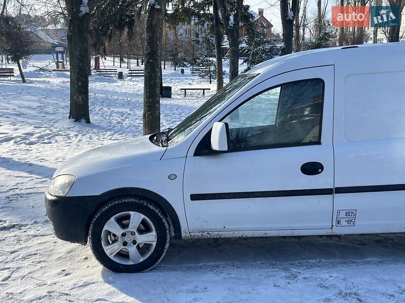 Вантажний фургон Opel Combo 2011 в Києві фото 4 Вантажний фургон Opel Combo 2011 в Києві