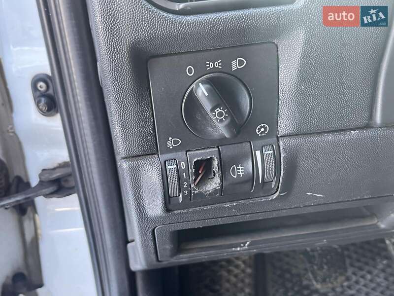 Вантажний фургон Opel Combo 2011 в Києві фото 20 Вантажний фургон Opel Combo 2011 в Києві