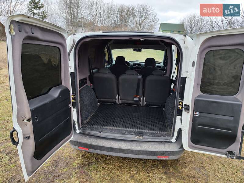 Мінівен Opel Combo 2016 в Шептицькому