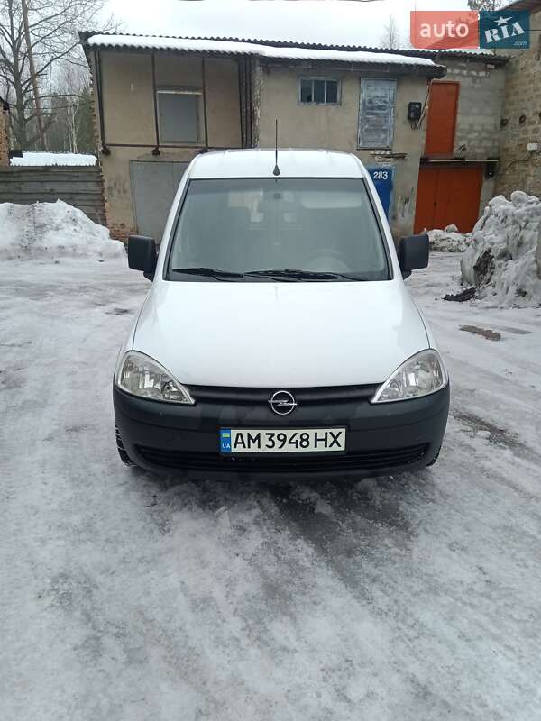 2005 Opel Combo, VIN W0L0XCF2553032722:plate — фото 1 (autoria)