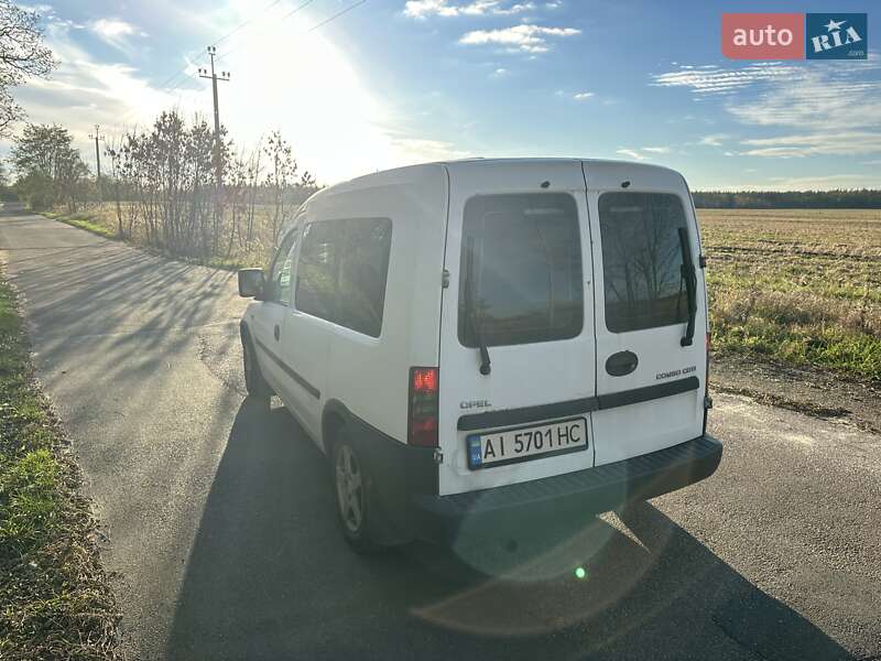 Мінівен Opel Combo 2006 в Києві