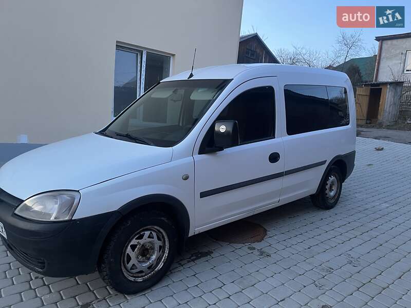 Мінівен Opel Combo 2003 в Турці