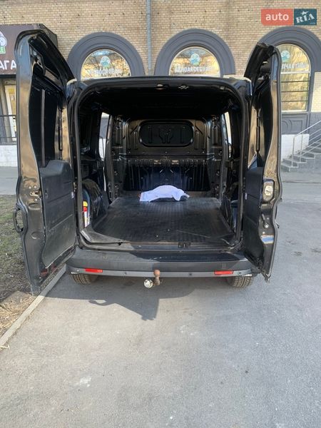 Грузовой фургон Opel Combo 2013 в Киеве