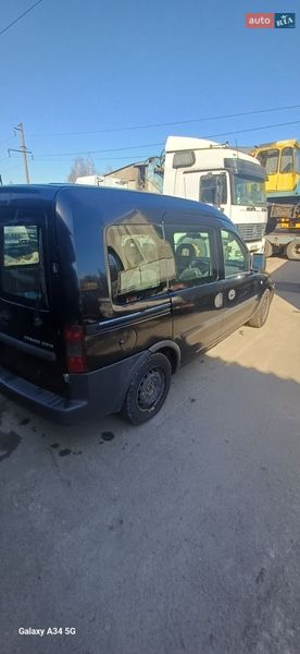 Минивэн Opel Combo 2006 в Вишневом