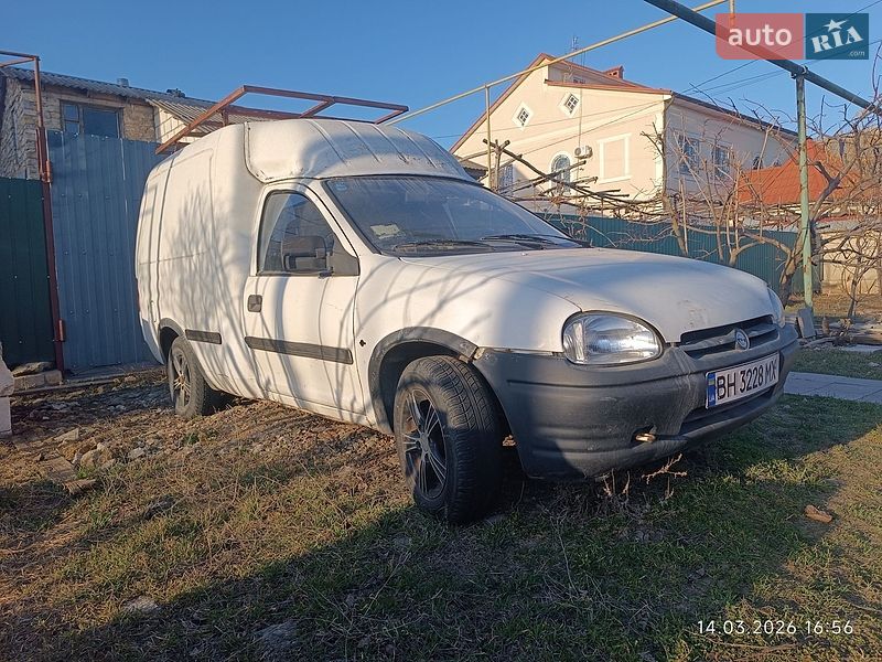 Грузовой фургон Opel Combo 1995 в Одессе