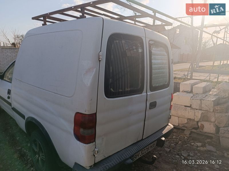 Вантажний фургон Opel Combo 1995 в Одесі