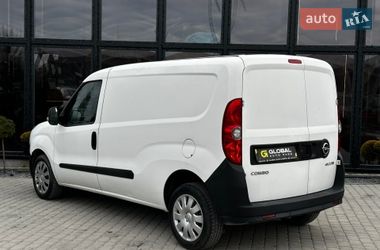 Грузовой фургон Opel Combo 2015 в Львове