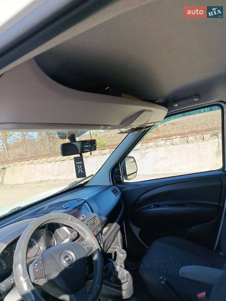 Вантажний фургон Opel Combo 2013 в Брюховичах фото 41 Вантажний фургон Opel Combo 2013 в Брюховичах