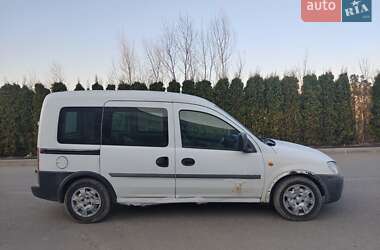Минивэн Opel Combo 2002 в Киеве