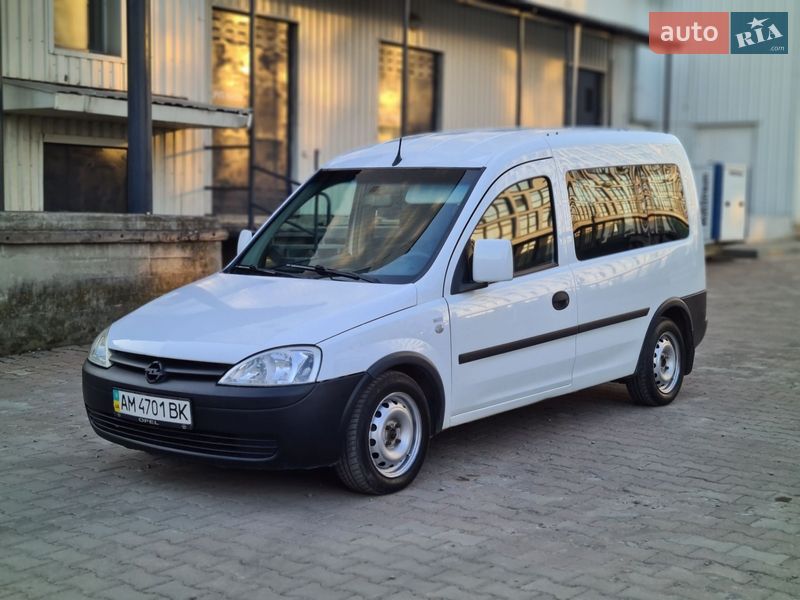 Мінівен Opel Combo 2006 в Житомирі фото 4 Мінівен Opel Combo 2006 в Житомирі