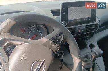 Грузовой фургон Opel Combo 2024 в Черновцах