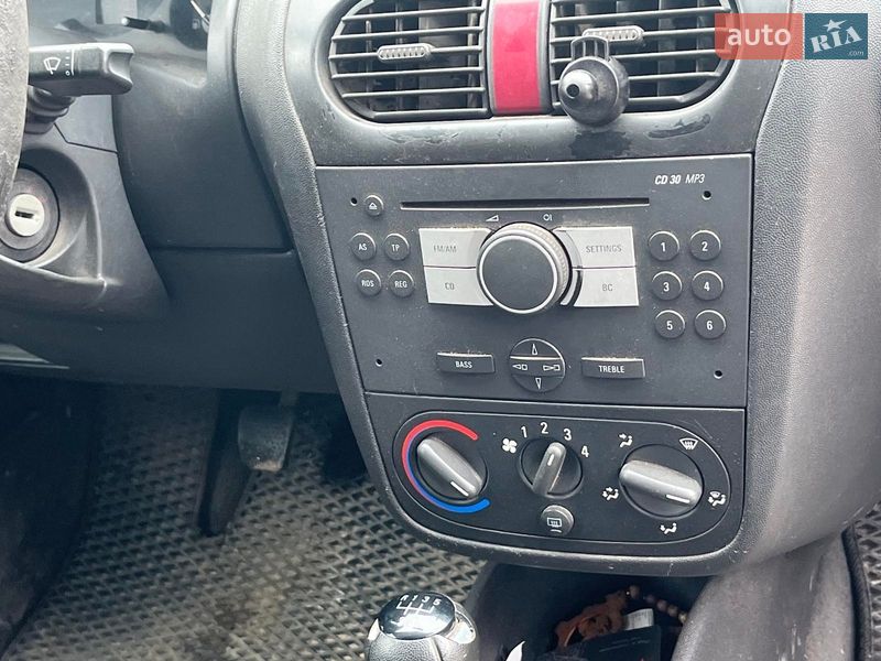 Вантажний фургон Opel Combo 2011 в Києві фото 23 Вантажний фургон Opel Combo 2011 в Києві