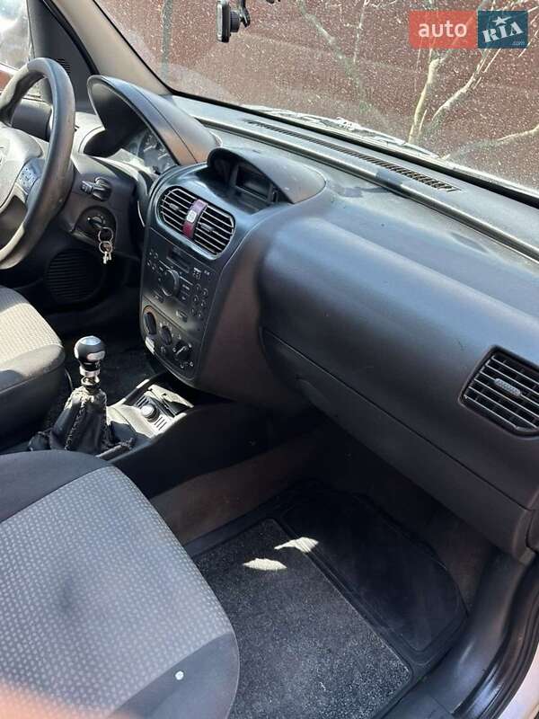 Минивэн Opel Combo 2006 в Берегово фото 6 Минивэн Opel Combo 2006 в Берегово