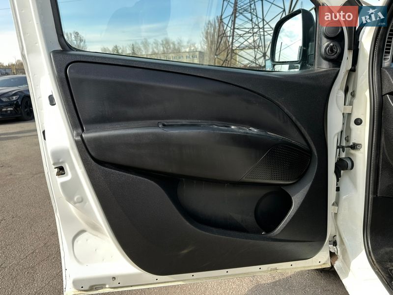 Грузовой фургон Opel Combo 2015 в Харькове