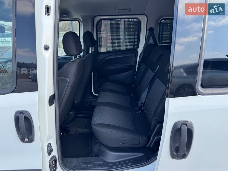 Минивэн Opel Combo 2018 в Ровно