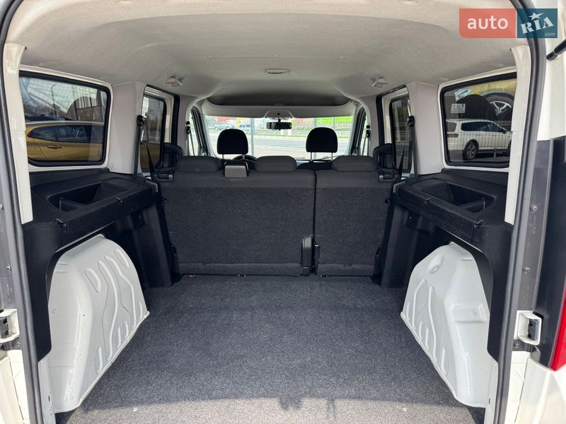 Минивэн Opel Combo 2018 в Ровно